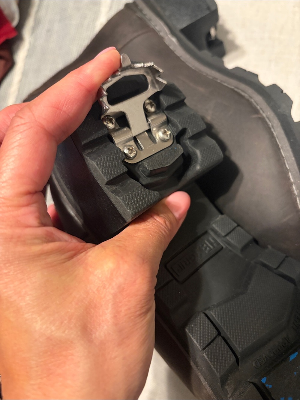 NWT NexGrip Canada Ice Gripper Boots - Picture 6 of 9